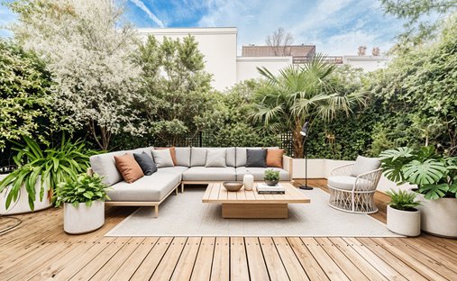 Apartment in Plateau Ouest, Suresnes, France 1