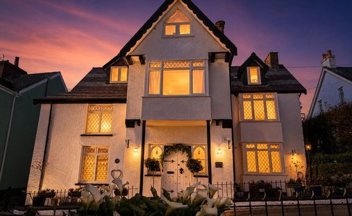 House in Saundersfoot, Wales 1