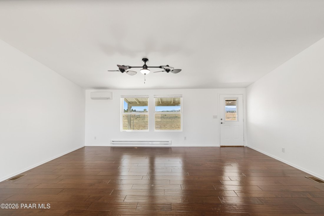 Prescott Valley, Arizona, United States 5 - 17816056