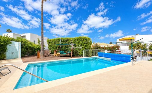 House in Alvor, Algarve, Portugal 1