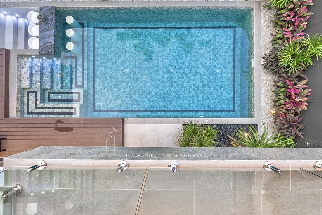 Villa in Pattaya City, Chon Buri, Thailand 1 - 17833219