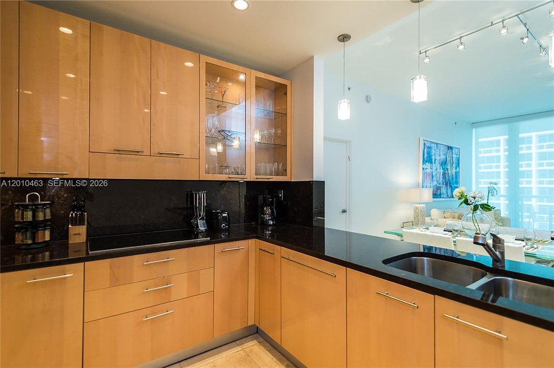 Condo in Miami Beach, Florida, United States 4 - 17829041
