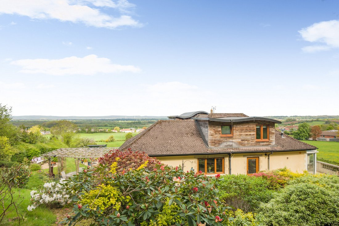 House in Almondsbury, England 2 - 17826784