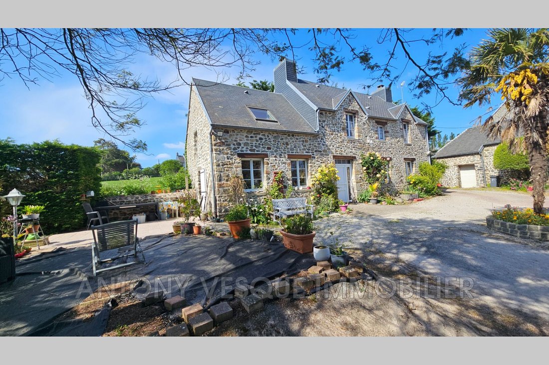 Villa in Agon-Coutainville, Normandy, France 1 - 17817214