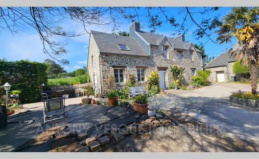 Villa in Agon-Coutainville, Normandy, France 1