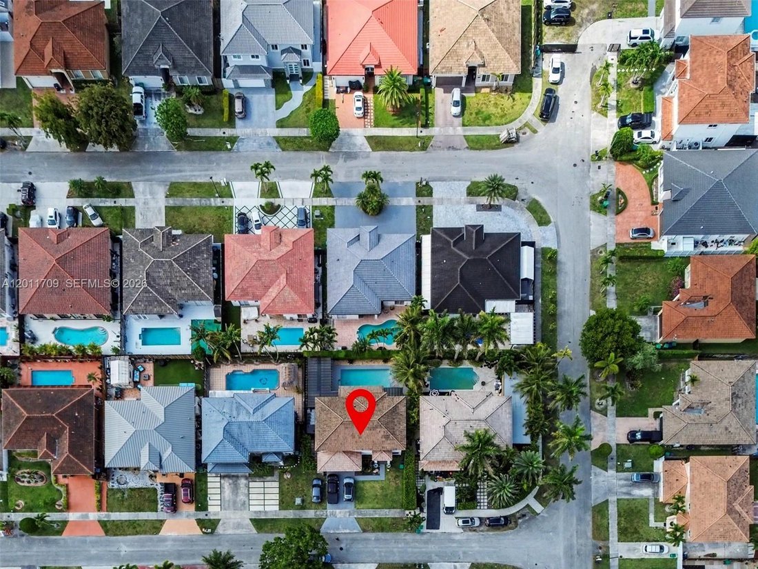 House in Miami, Florida, United States 5 - 17826855