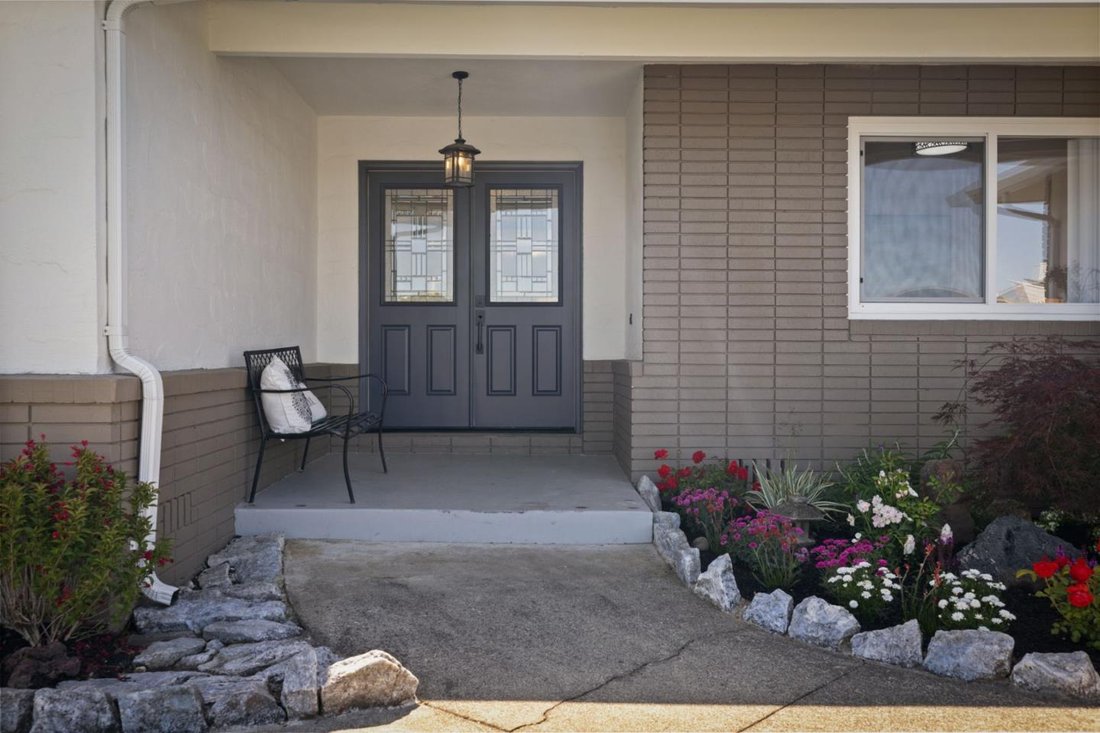 House in Burlingame, California, United States 5 - 17822689