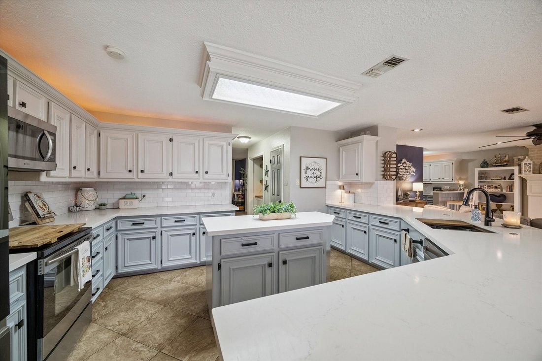 House in Baytown, Texas, United States 5 - 17821215