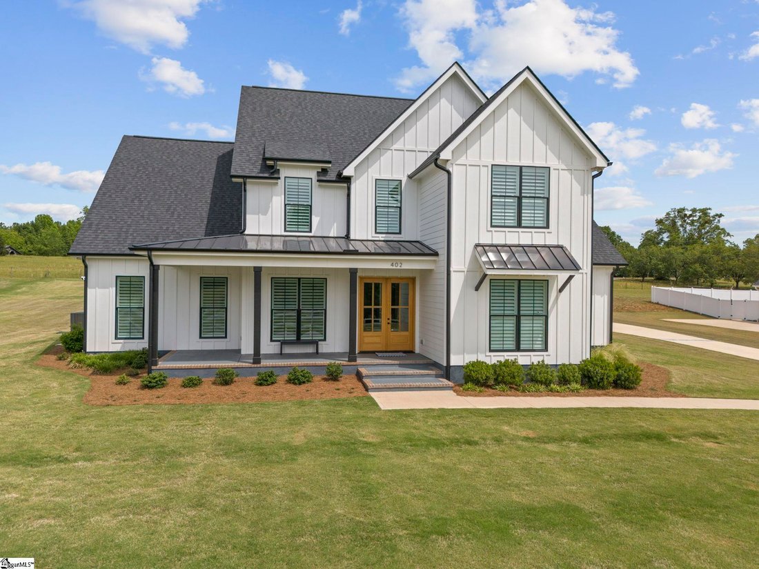 House in Taylors, South Carolina, United States 2 - 17833773