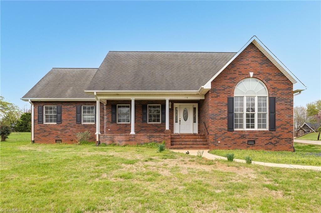 House in Statesville, North Carolina, United States 1 - 17833803