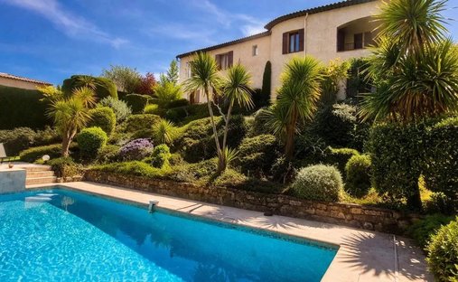 House in Le Rouret, Provence-Alpes-Côte d'Azur, France 1