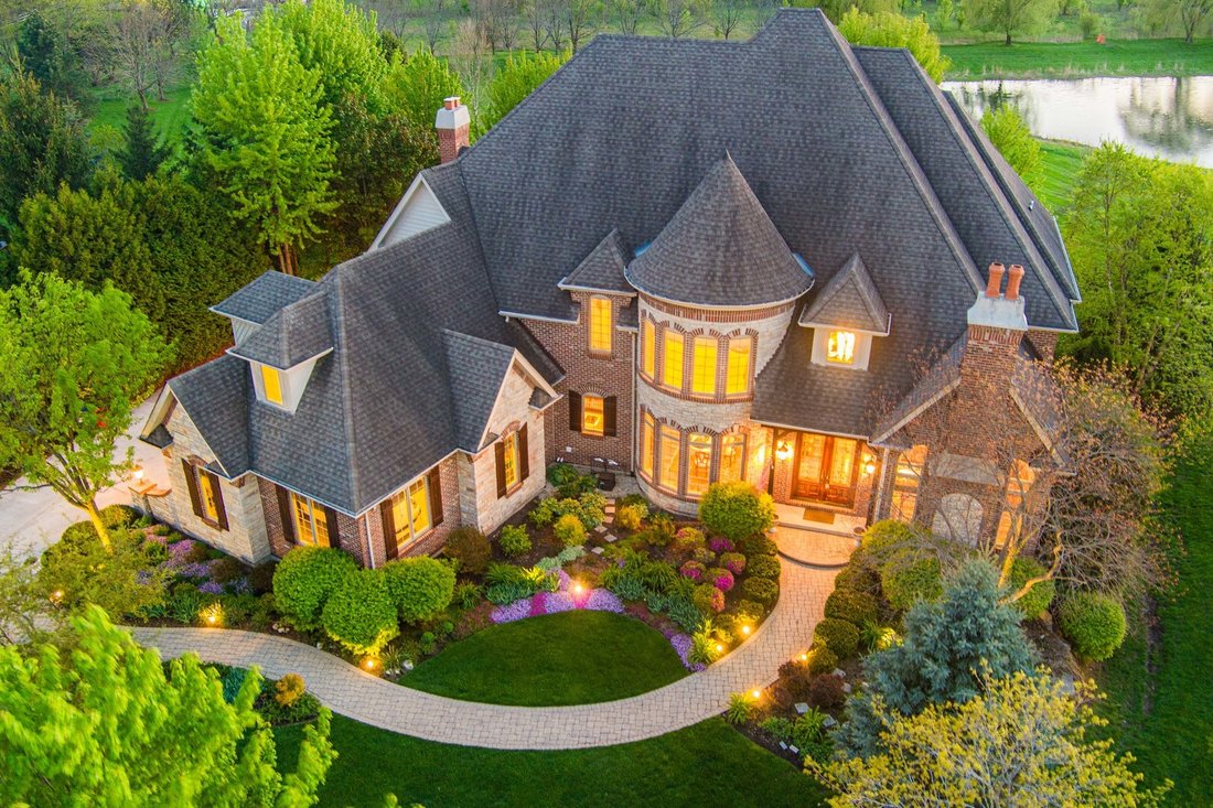 House in Campton Hills, Illinois, United States 1 - 17833166