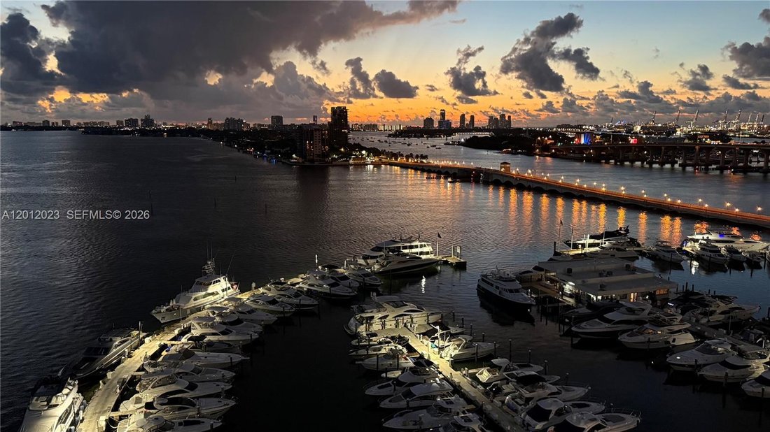 Condo in Miami, Florida, United States 1 - 17832961