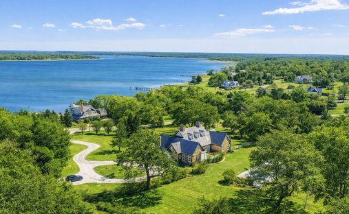 House in Shelter Island Heights, New York, United States 1