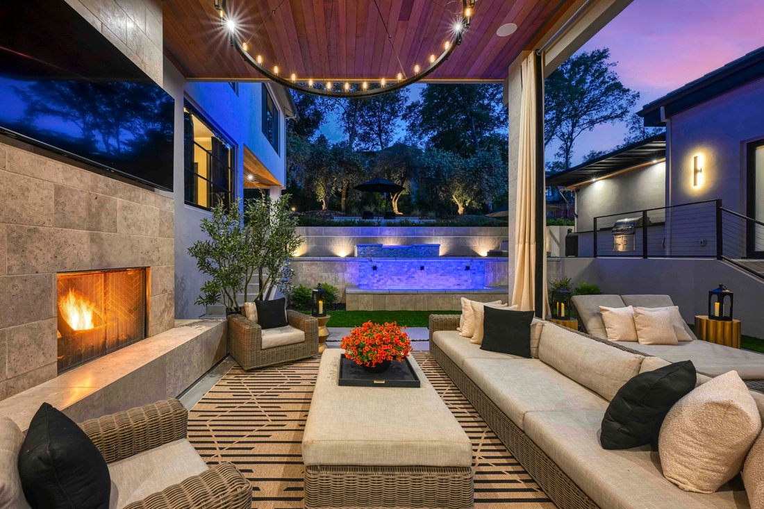 El Dorado Hills, California, United States 2 - 17834789