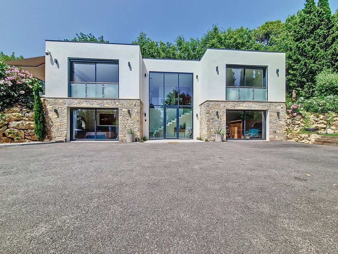 Villa in Opio, Provence-Alpes-Côte d'Azur, France 2 - 17829179