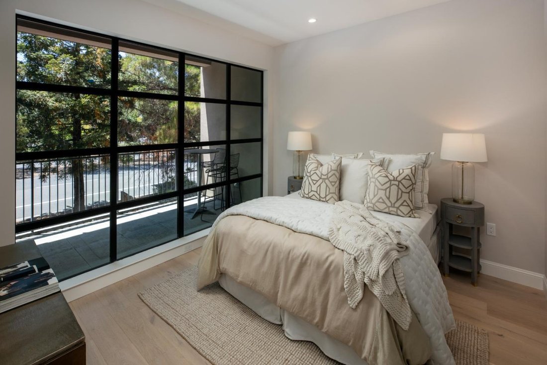 Condo in Los Altos Hills, California, United States 5 - 17830024