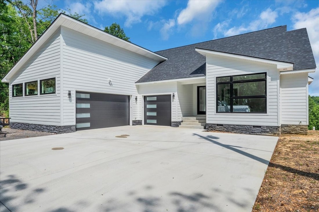 House in Dowelltown, Tennessee, United States 1 - 17816601
