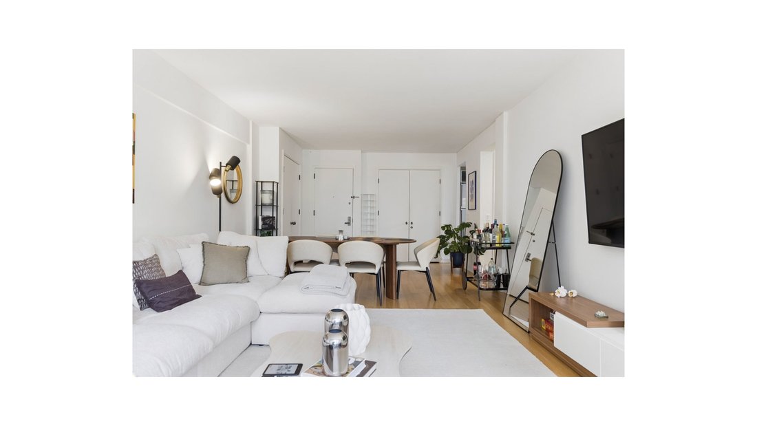 Condo in New York, New York, United States 2 - 17602597