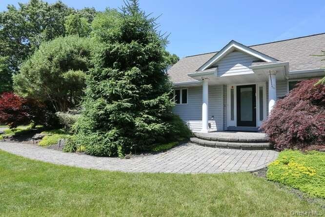House in Montebello, New York, United States 3 - 17321003