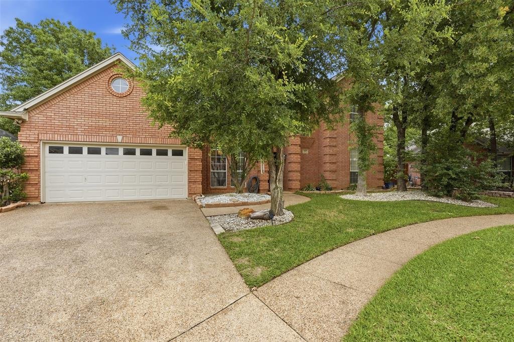 House in Bedford, Texas, United States 3 - 17830319