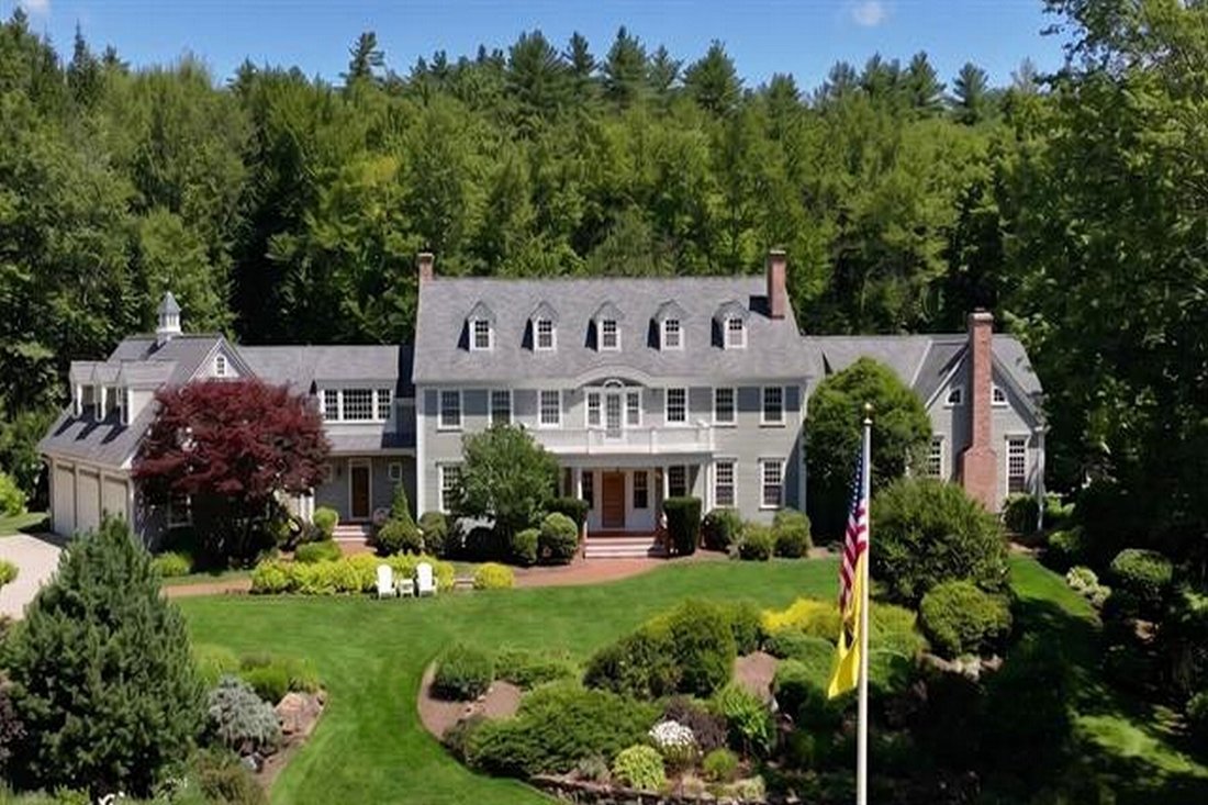 House in New London, New Hampshire, United States 2 - 17819025