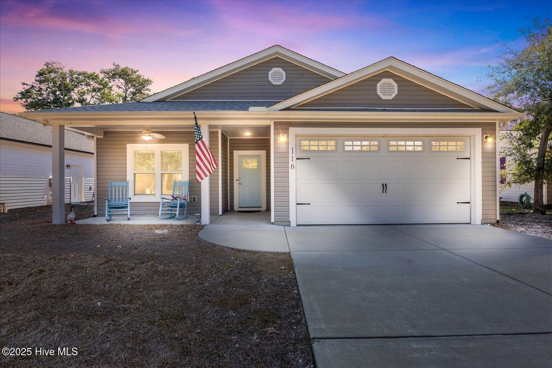 House in Oak Island, North Carolina, United States 1 - 17816170