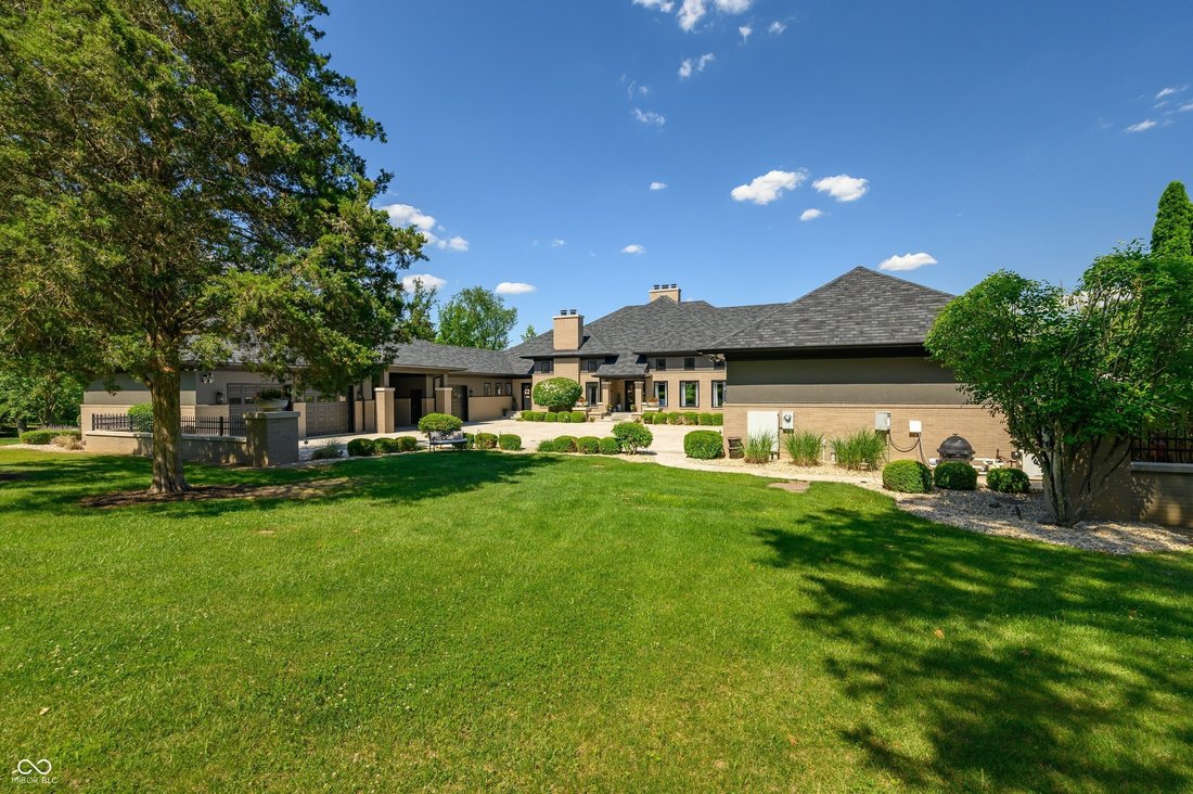 House in Greenwood, Indiana, United States 3 - 17834802