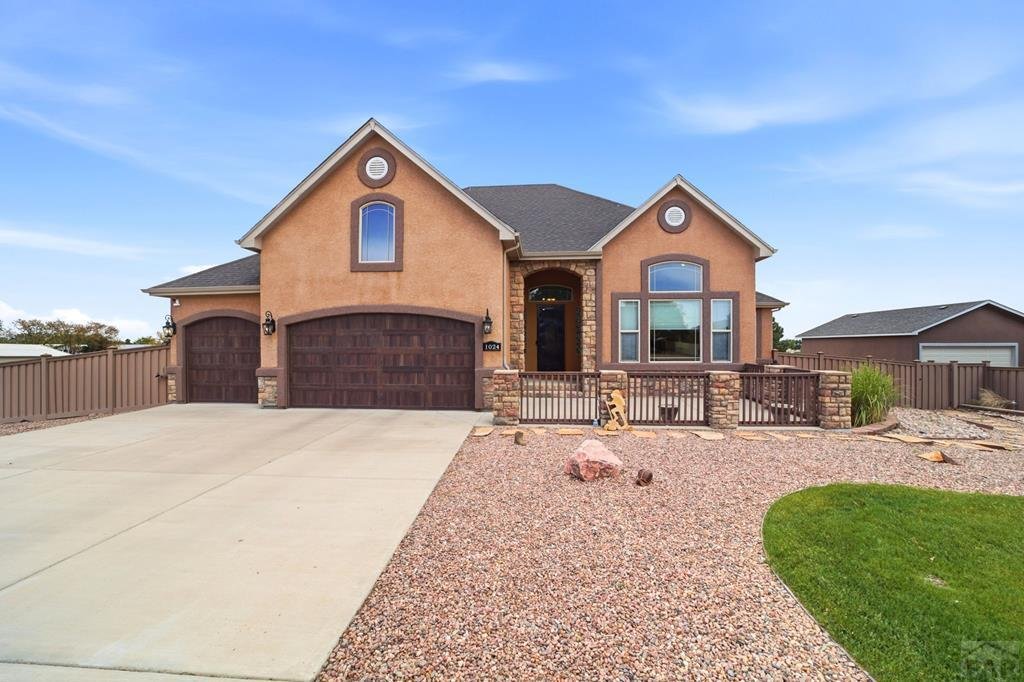 House in Pueblo West, Colorado, United States 1 - 17825454