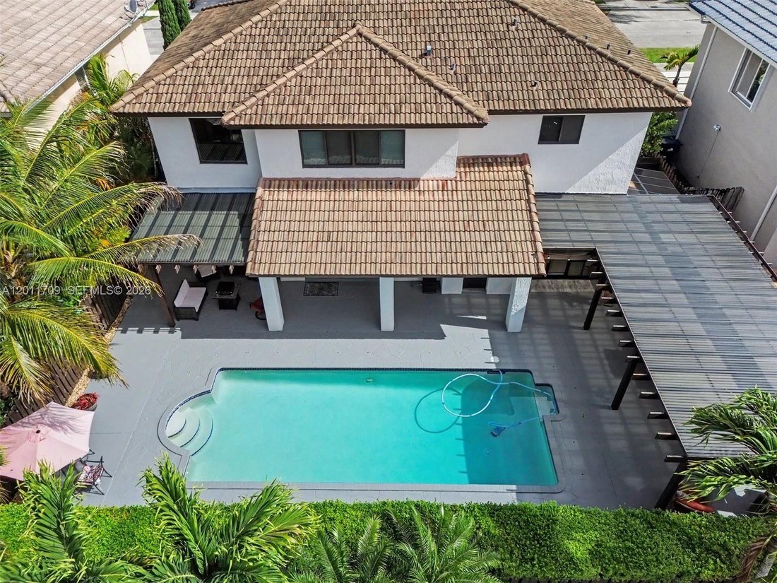 House in Miami, Florida, United States 4 - 17826855
