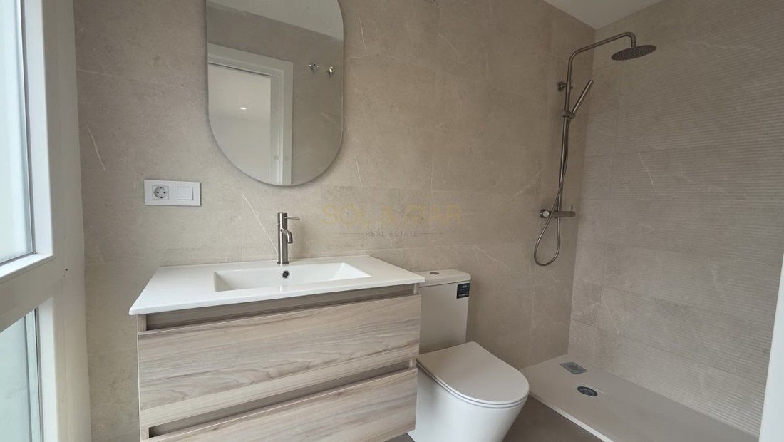 Apartment in Torremolinos, Andalusia, Spain 5 - 17830591