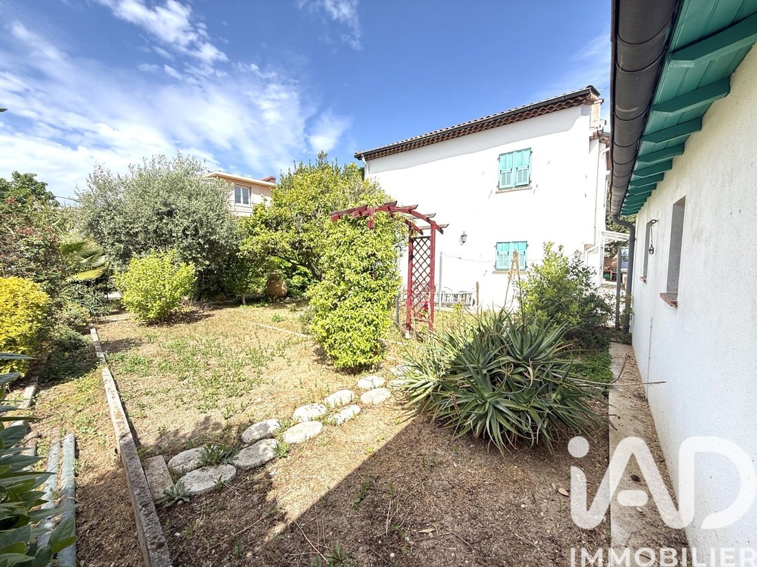 House in Centre-Haut de Cagnes, Cagnes-sur-Mer, France 4 - 17672165
