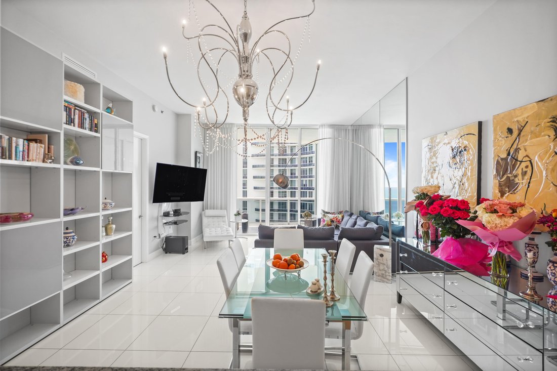 Condo in Sunny Isles Beach, Florida, United States 2 - 17816322