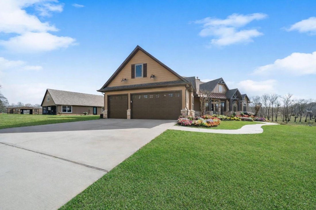 House in New Waverly, Texas, United States 2 - 17817758