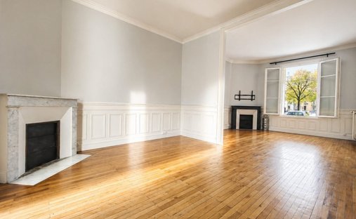 Maison à Sanitas-Rotonde, Tours, France 1