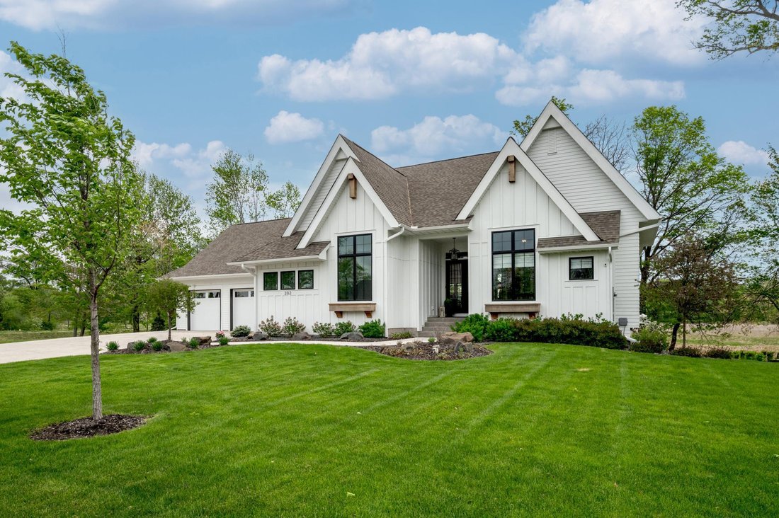 House in Andover, Minnesota, United States 3 - 17818161