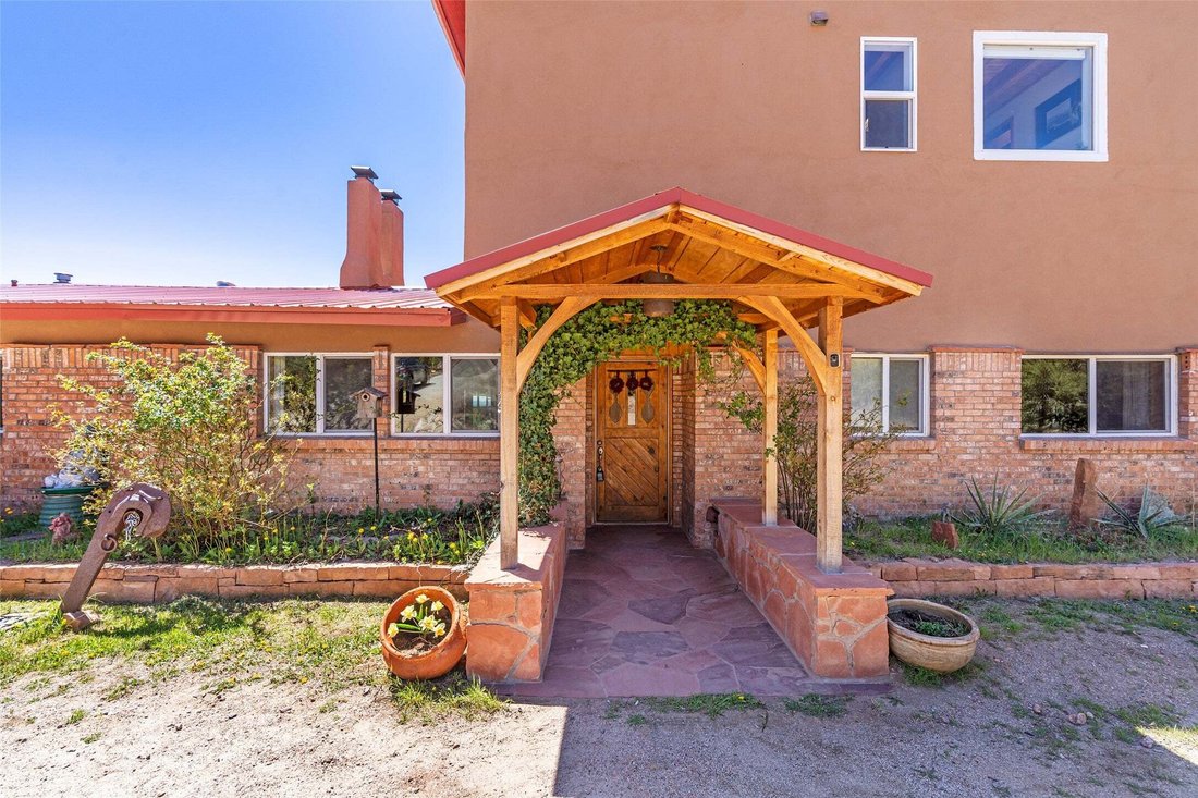 House in Santa Fe, New Mexico, United States 3 - 17829338