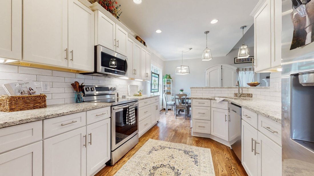 House in Bon Aqua, Tennessee, United States 2 - 17830200