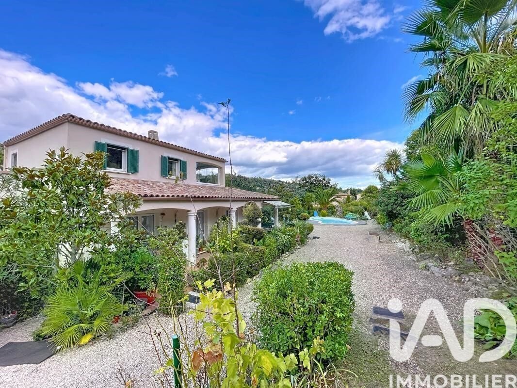 House in Châteauneuf-Grasse, Provence-Alpes-Côte d'Azur, France 1 - 17824911