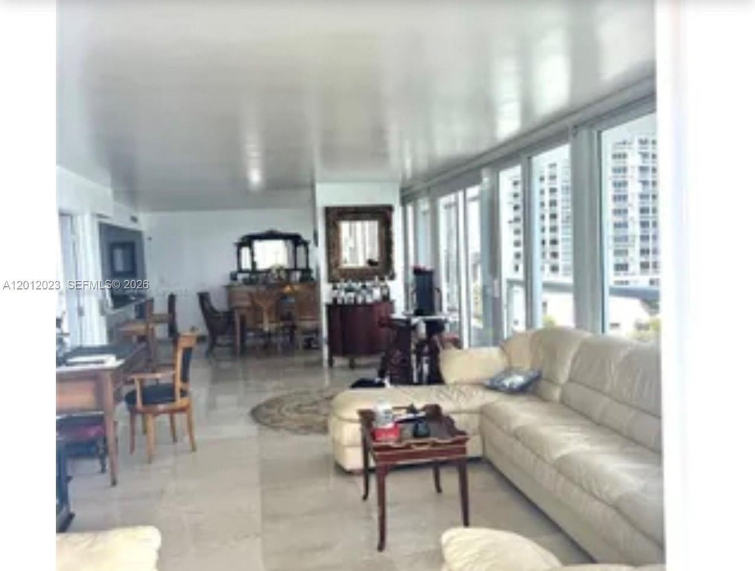 Condo in Miami, Florida, United States 2 - 17832961