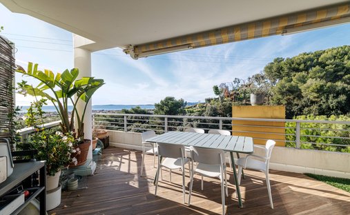 Apartment in Saint-Laurent-du-Var, Provence-Alpes-Côte d'Azur, France 1