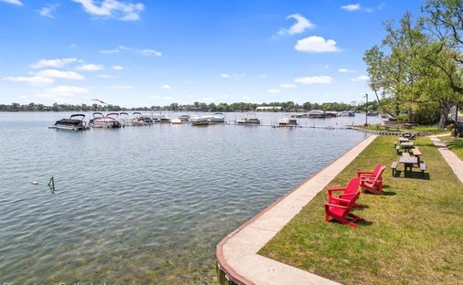 Maison à Sylvan Lake, Michigan, États-Unis 1