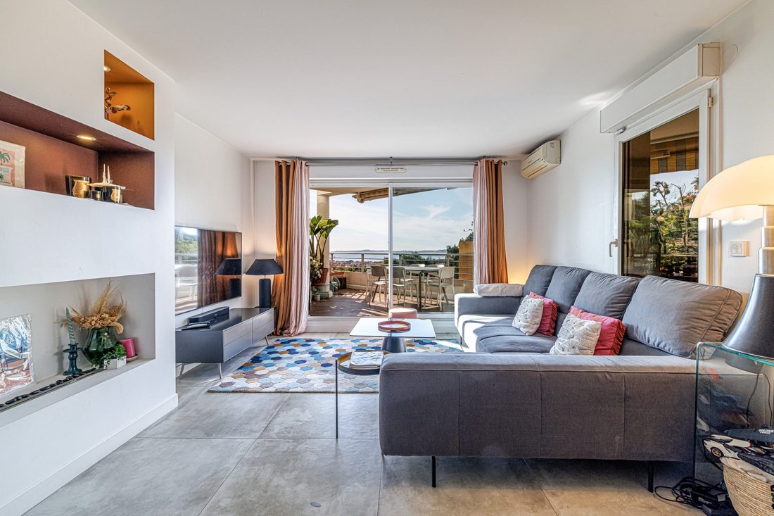 Apartment in Saint-Laurent-du-Var, Provence-Alpes-Côte d'Azur, France 3 - 17831625