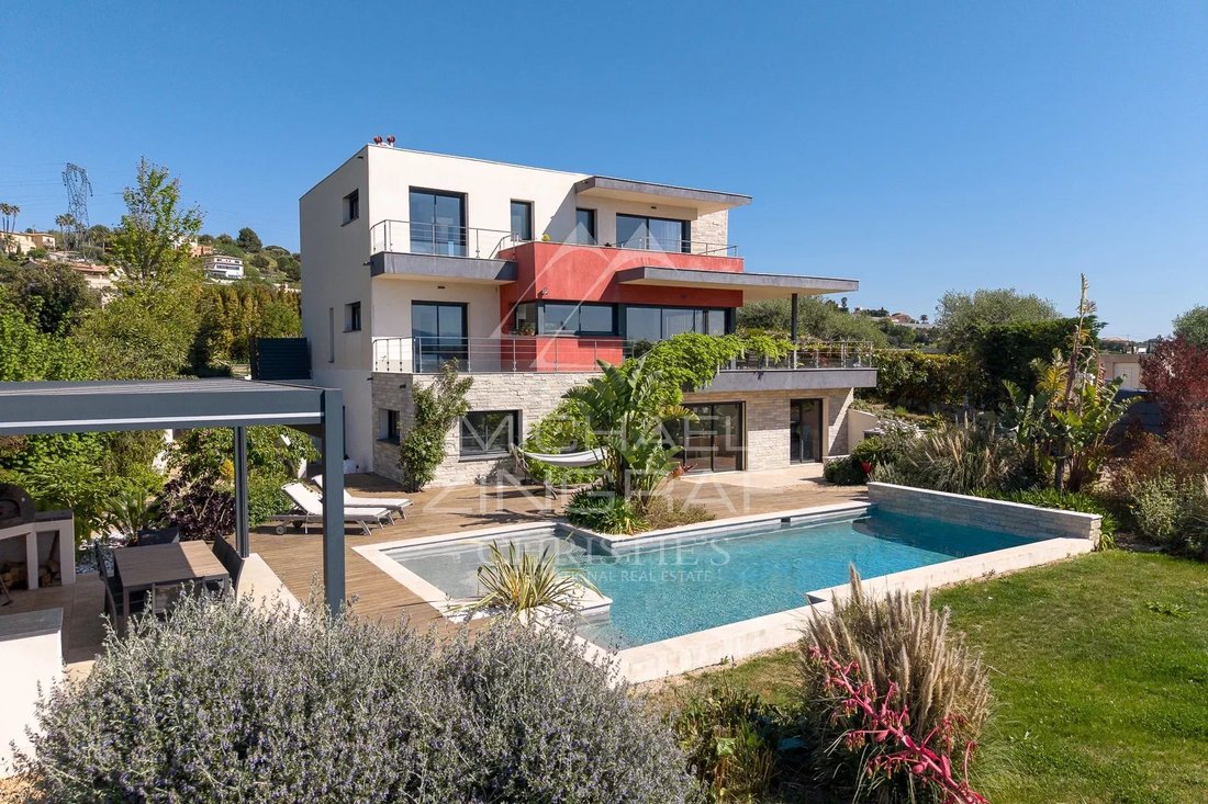 Villa in Nice, Provence-Alpes-Côte d'Azur, France 3 - 17480686