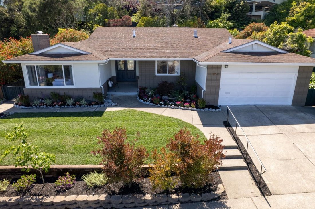 House in Burlingame, California, United States 2 - 17822689