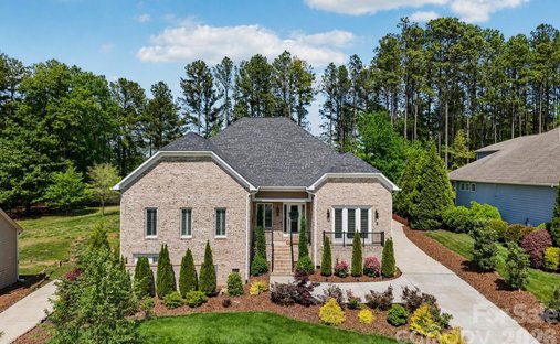 Casa a Mount Holly, Carolina del Nord, Stati Uniti 1