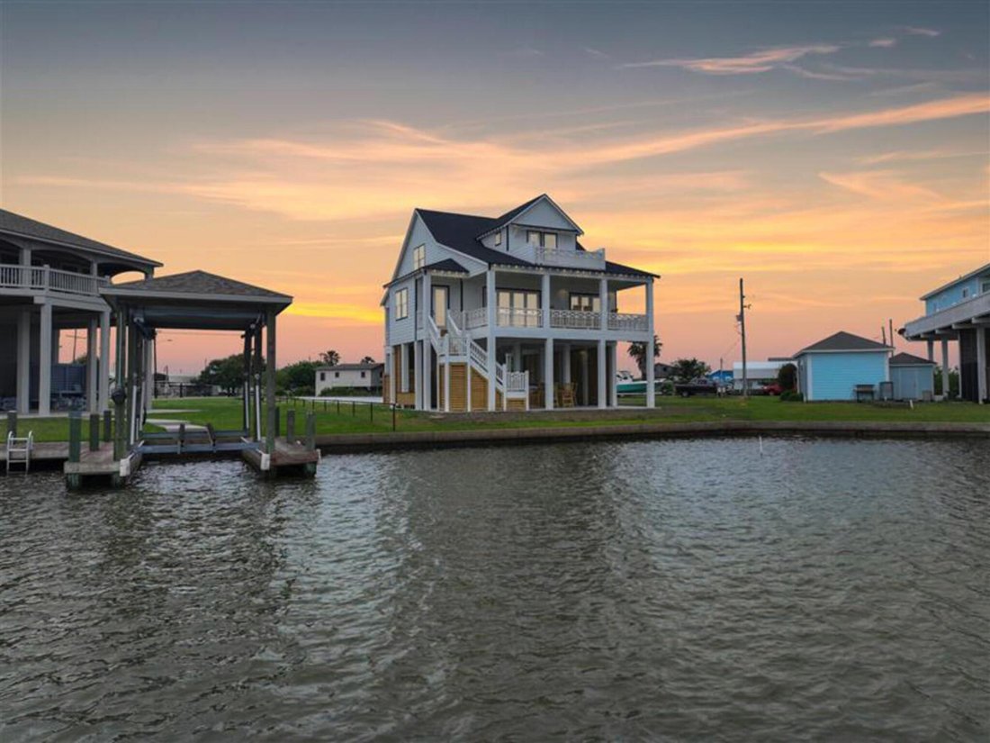 House in Bolivar Peninsula, Texas, United States 4 - 17830253