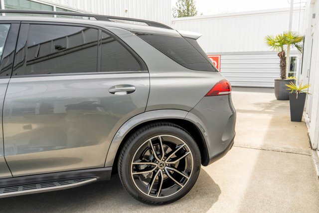 Suv in Bellevue, WA, United States 5 - 17691004