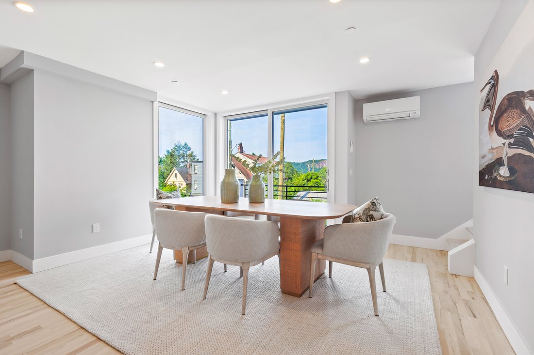Townhouse in Hastings-on-Hudson, New York, United States 5 - 17828252