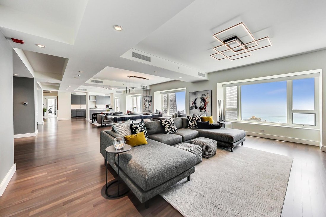 Condo in Chicago, Illinois, United States 5 - 17817880